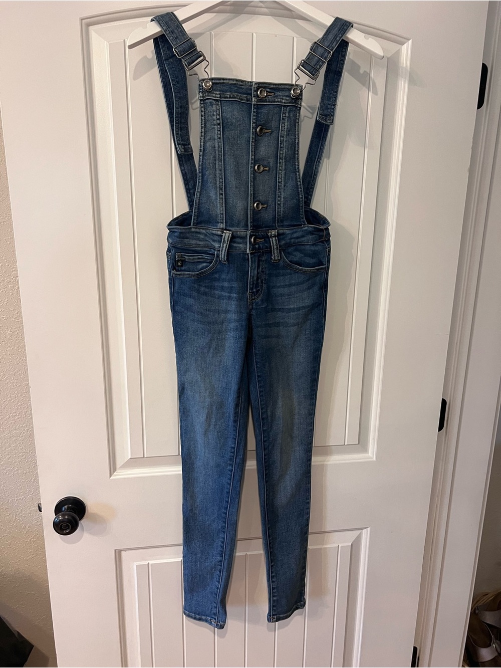 Ladies Size XS- KANCAN Skinny fit denim overalls with adjustable straps and bib